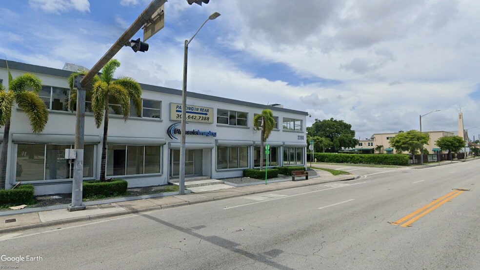 2390 NW 7th St, Miami, FL for sale - Building Photo - Image 3 of 30