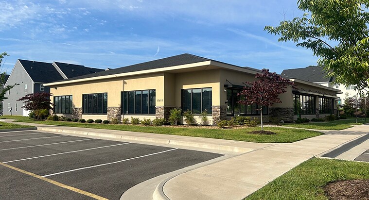 11601 Lakeridge Pkwy, Ashland, VA for lease - Building Photo - Image 2 of 4