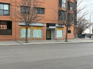 Plus de détails pour Paseo de Ginebra, 11, Madrid - Commerce de détail à louer