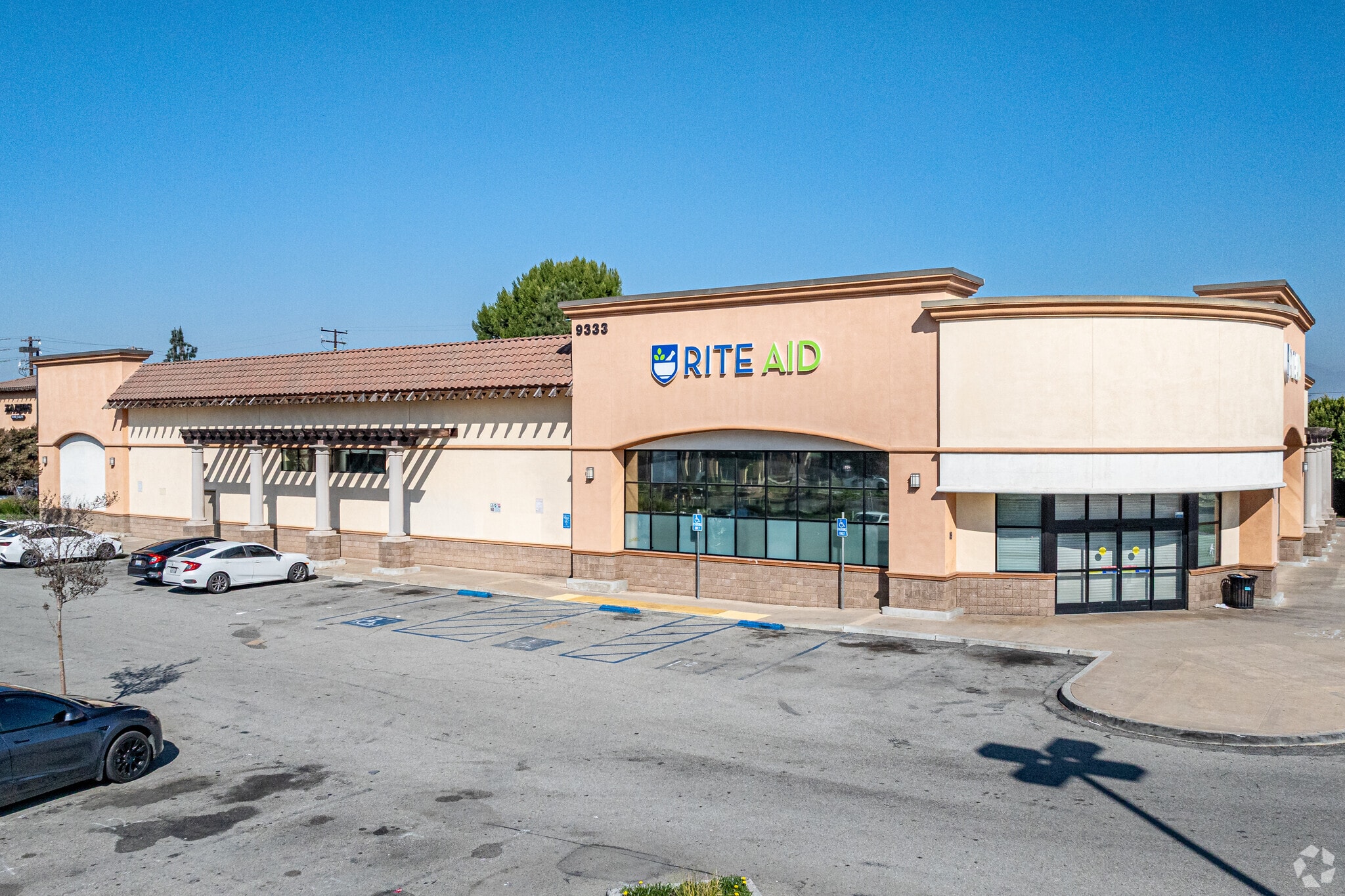 9333 Whittier Blvd, Pico Rivera, CA for sale Primary Photo- Image 1 of 6