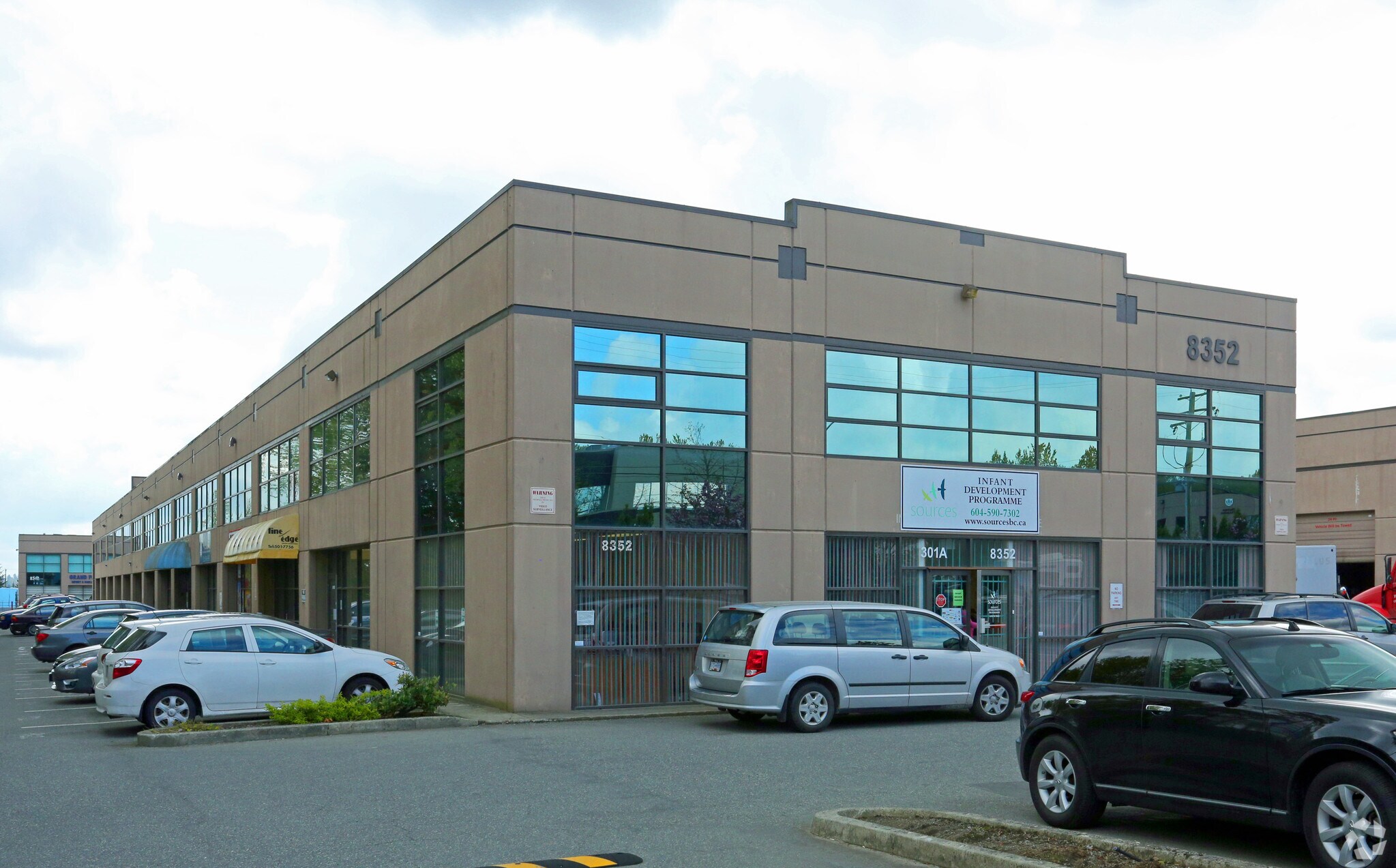 8352 130th St, Surrey, BC à vendre Photo du bâtiment- Image 1 de 1