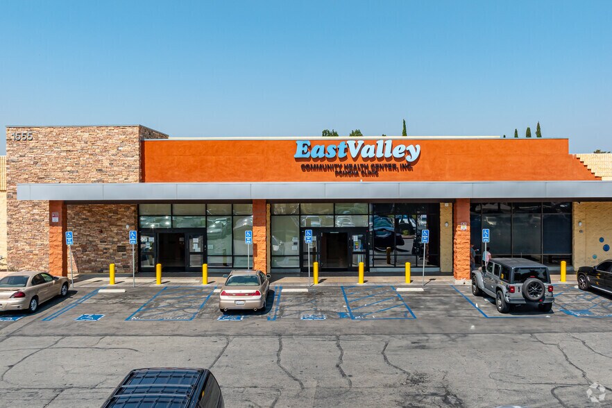 1555 S Garey Ave, Pomona, CA for lease - Building Photo - Image 2 of 4