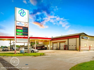 More details for 108 S Fry St, Yates Center, KS - Retail for Sale