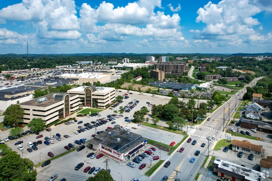 4075 Monroeville Blvd, Monroeville, PA for lease - Aerial - Image 2 of 8