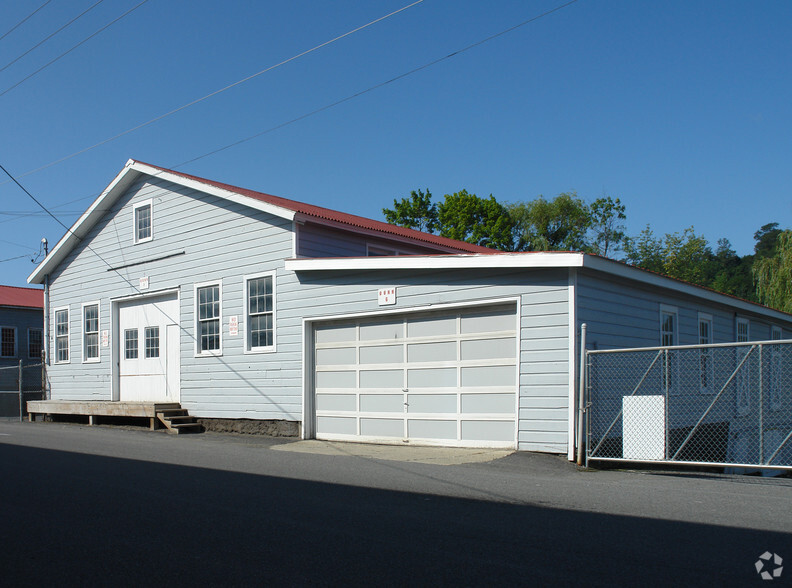 81 Water St, Catskill, NY à vendre - Photo du b timent - Image 1 de 2