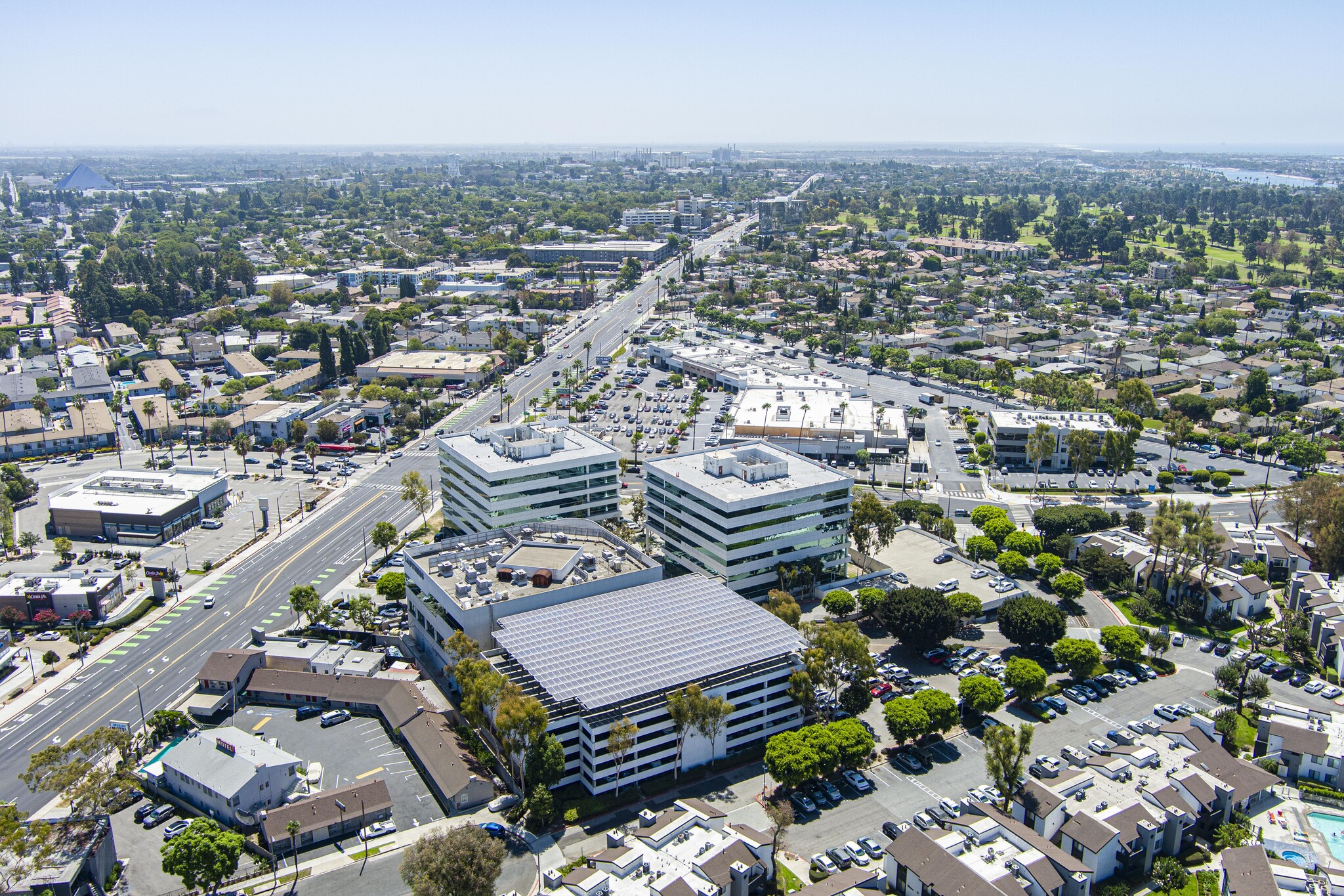4500-4510 E Pacific Coast Highway portfolio of 2 properties for sale on LoopNet.ca Building Photo- Image 1 of 32