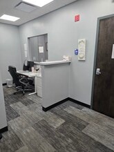 2963 Gulf To Bay Blvd, Clearwater, FL à louer Photo intérieure- Image 2 de 14