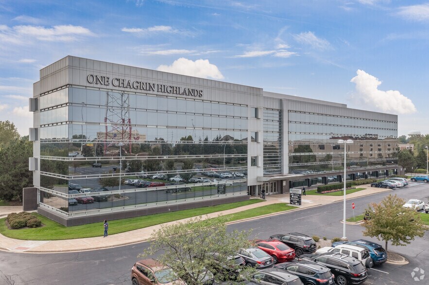 2000 Auburn Dr, Beachwood, OH for lease - Building Photo - Image 3 of 7