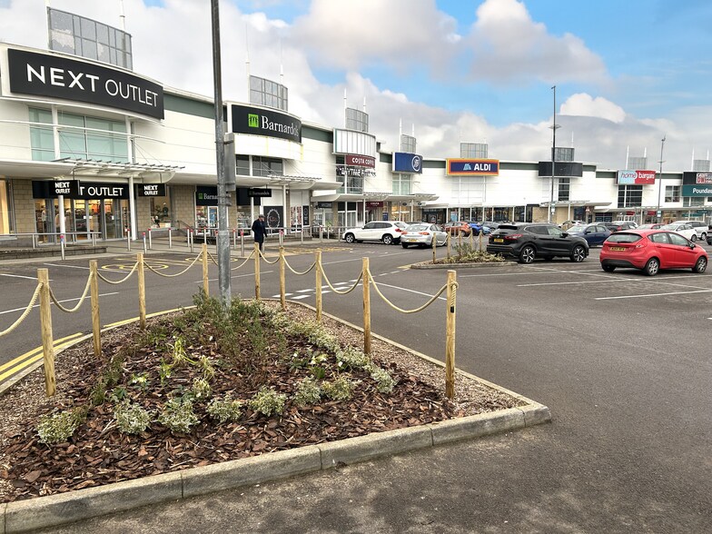 Pontardulais Rd, Swansea à louer - Photo du bâtiment - Image 2 de 3