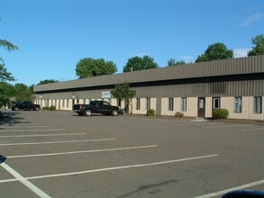 59 School Ground Rd, Branford, CT for lease Building Photo- Image 1 of 5