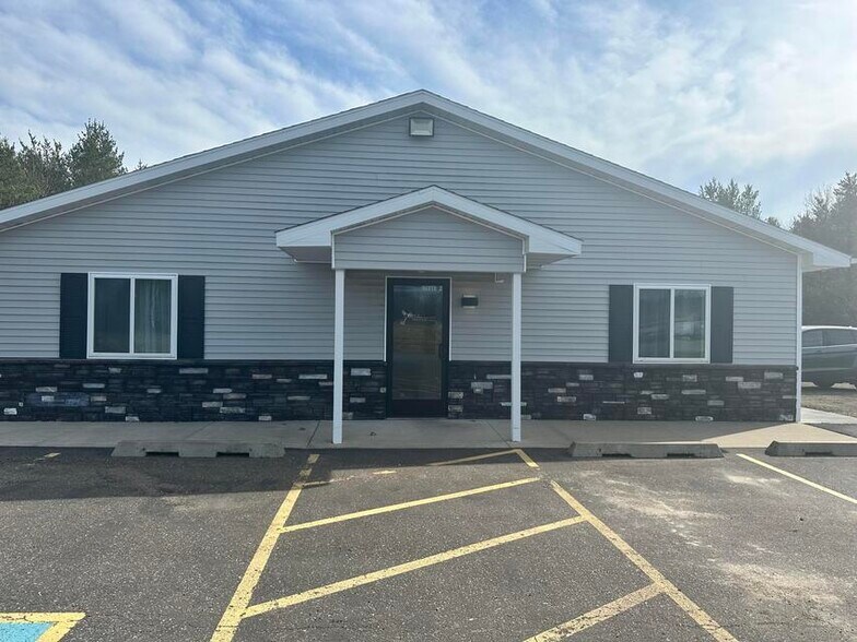 2275 Riley Rd, Sparta, WI à vendre - Photo du bâtiment - Image 2 de 8