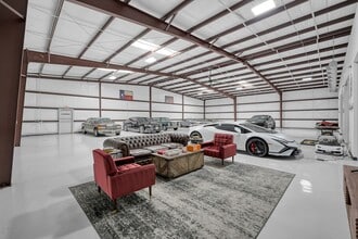 21255 Blair Rd, Conroe, TX à vendre Photo intérieure- Image 2 de 12