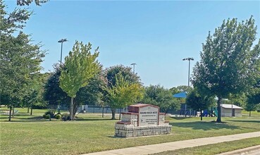 595 Round Rock West, Round Rock, TX for lease Interior Photo- Image 2 of 6