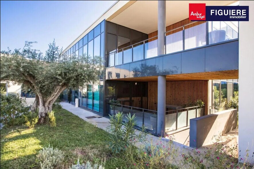 125 Avenue Galilée, Aix-en-Provence à louer - Photo du bâtiment - Image 2 de 9