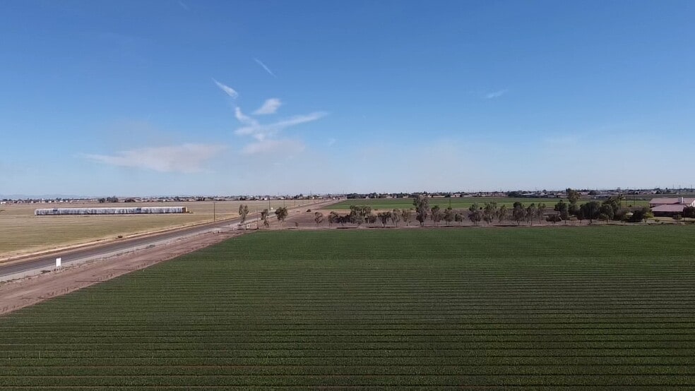823 W Aten Rd, Imperial, CA for sale - Building Photo - Image 3 of 20