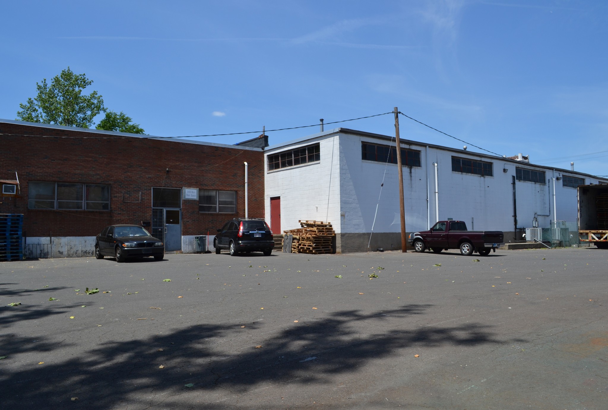 3466 Main St, Hartford, CT for lease Primary Photo- Image 1 of 11