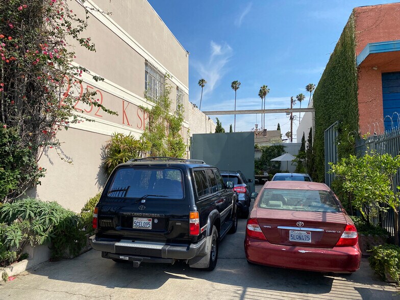 2252 W Washington Blvd, Los Angeles, CA à vendre - Autre - Image 2 de 11