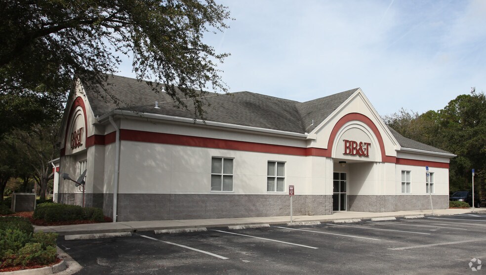 10625 Philips Hwy, Jacksonville, FL à louer - Photo du bâtiment - Image 3 de 11
