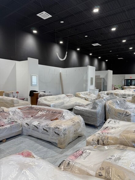 246-248 Pegasus Ave, Northvale, NJ à vendre - Photo intérieure - Image 2 de 15