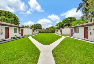 More details for 60 NW 161st St, Miami, FL - Multifamily for Sale