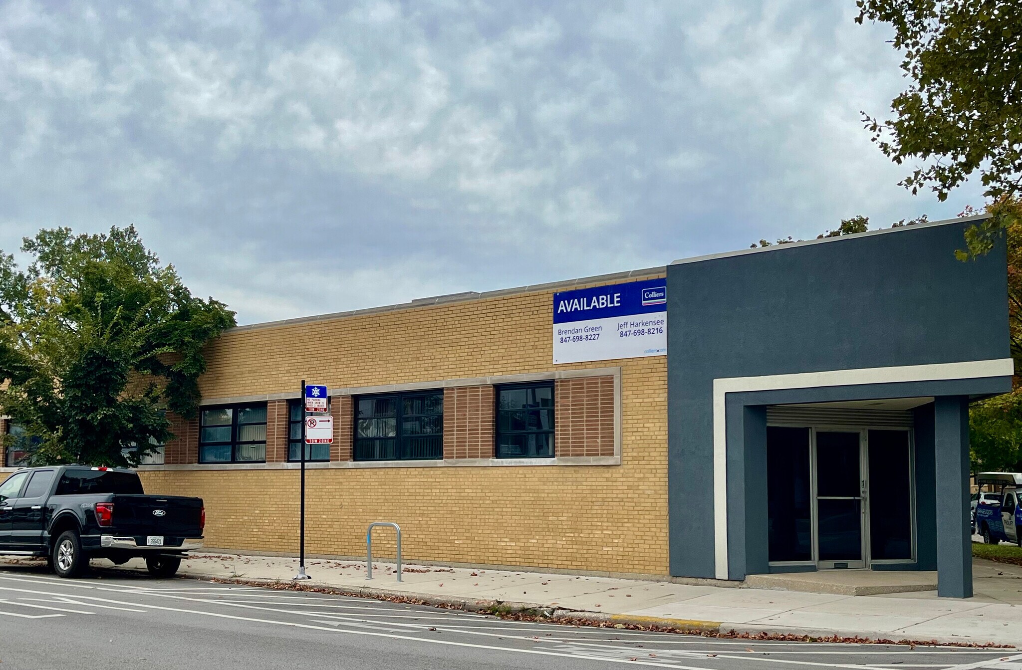 5707 N Northwest Hwy, Chicago, IL for lease Building Photo- Image 1 of 10