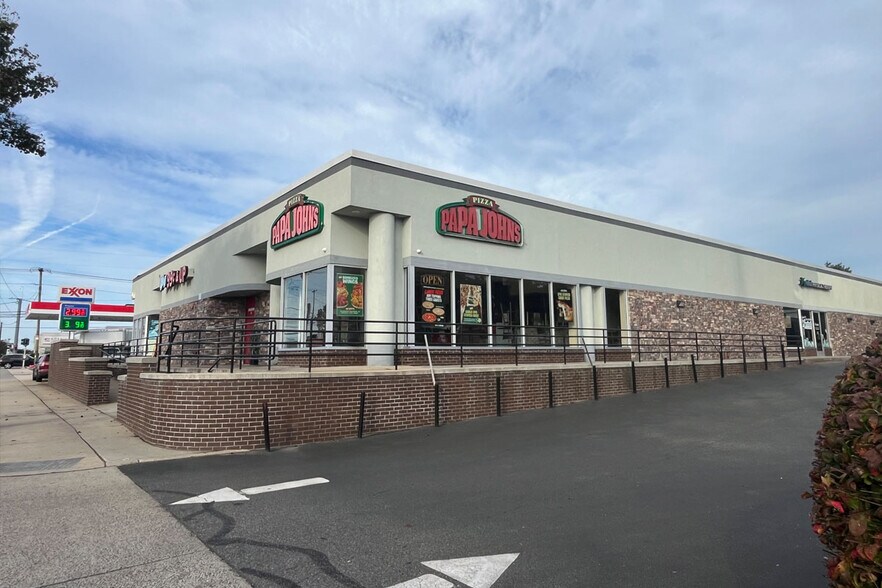 1700-1720 Lakeville Rd, New Hyde Park, NY à louer - Photo intérieure - Image 3 de 5