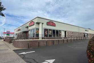 1700-1720 Lakeville Rd, New Hyde Park, NY for lease Interior Photo- Image 2 of 3