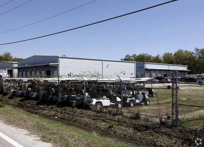 2505 Industrial St, Leesburg, FL for sale - Building Photo - Image 2 of 4