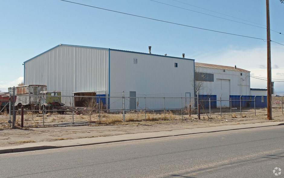 5790 Dahlia St, Commerce City, CO for lease - Building Photo - Image 2 of 3