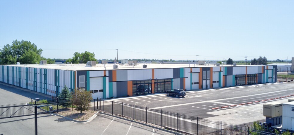 2360 Industrial Ln, Broomfield, CO à vendre - Photo du bâtiment - Image 3 de 13