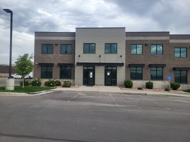 More details for 9473 Mount Airey Dr, Eagle Mountain, UT - Industrial for Lease