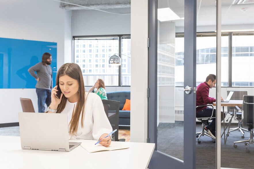 331 2nd Ave S, Minneapolis, MN à louer - Photo intérieure - Image 2 de 8