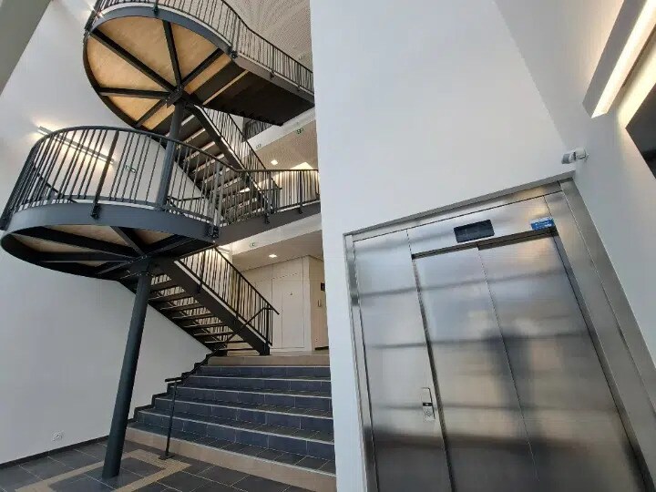 Bureau dans Toulouse à louer - Photo intérieure - Image 3 de 9