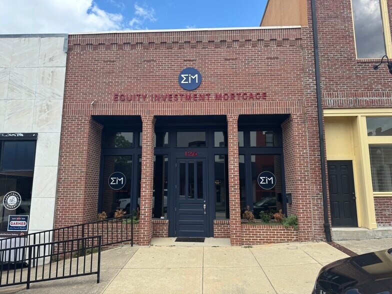 126 S 8th St, Opelika, AL à louer - Photo du bâtiment - Image 1 de 3