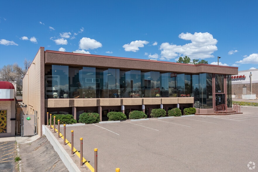 912 N Circle Dr, Colorado Springs, CO for lease - Building Photo - Image 2 of 10