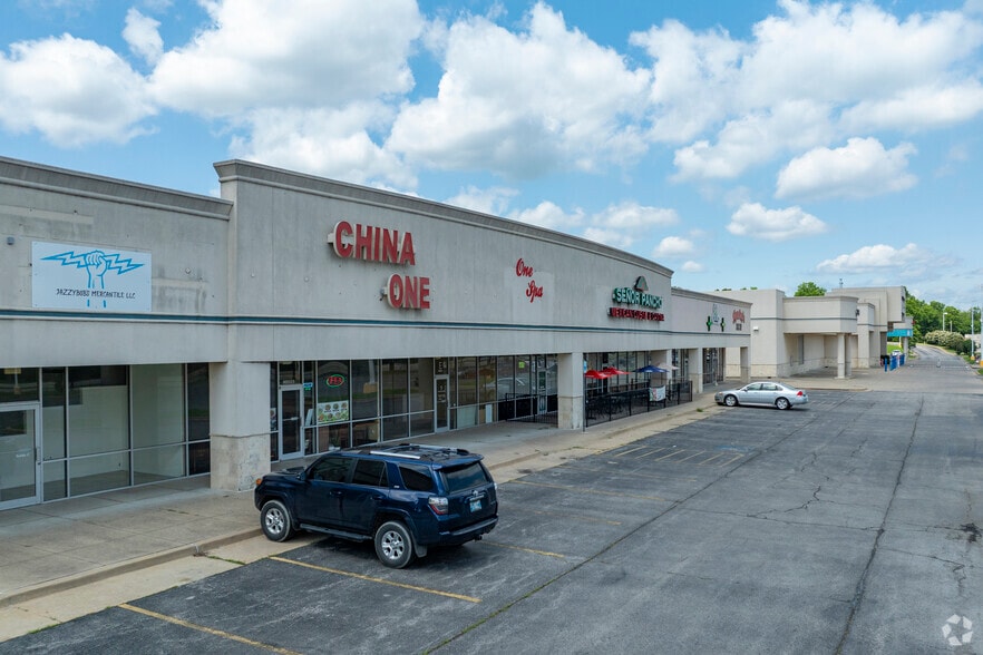 2400-2500 N Highway 66, Catoosa, OK for lease - Building Photo - Image 2 of 7
