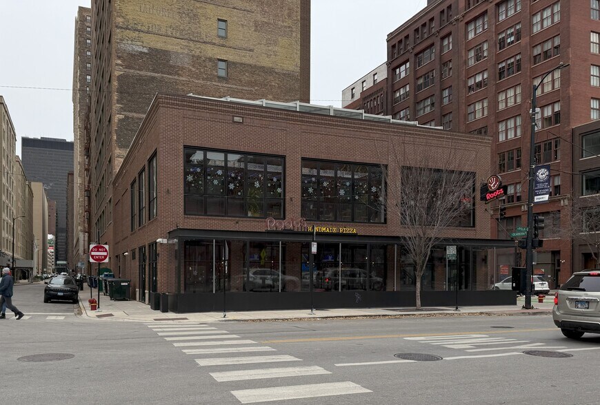 744 S Dearborn St, Chicago, IL à louer - Photo principale - Image 1 de 2