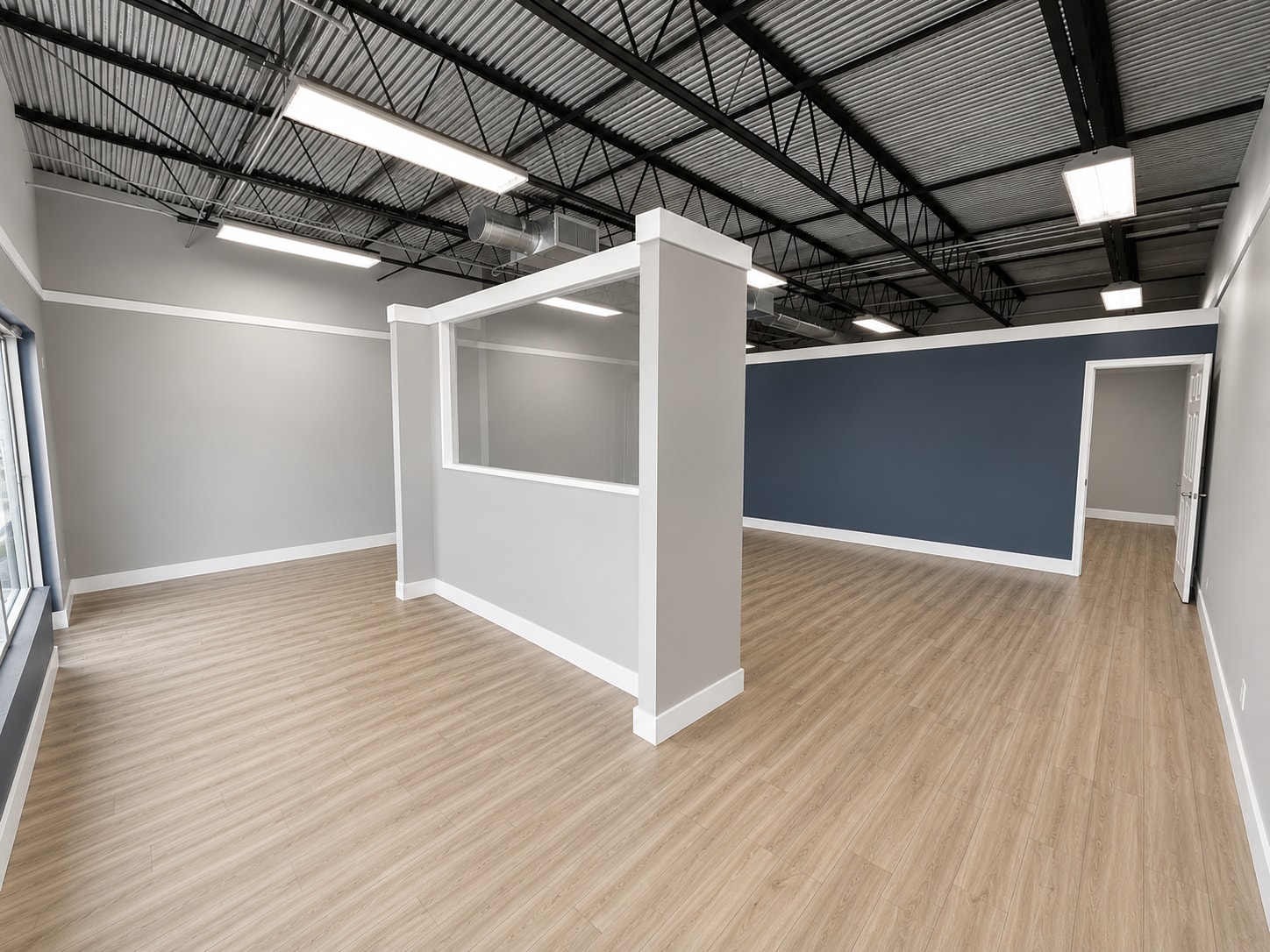 3162-3184 SE Dixie Hwy, Stuart, FL for lease Interior Photo- Image 1 of 3