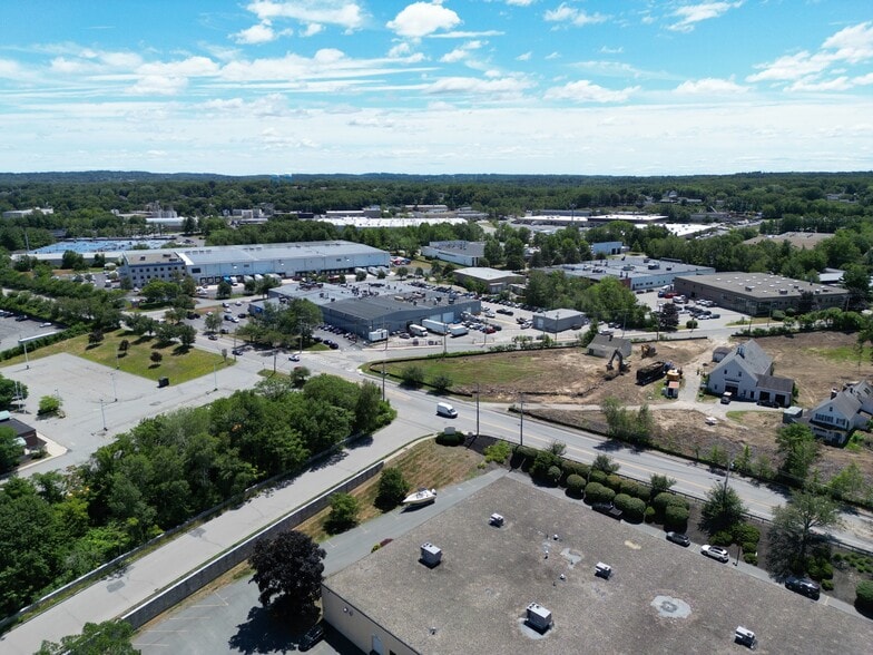 678 Andover St, Lawrence, MA for sale - Building Photo - Image 3 of 4