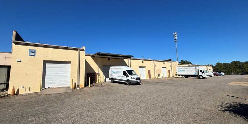 11341 Business Center Dr, Richmond, VA à louer - Photo du bâtiment - Image 3 de 3