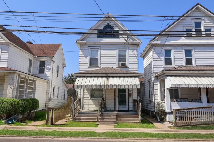 1125 Orr Ave, Kittanning, PA à vendre - Photo principale - Image 1 de 1