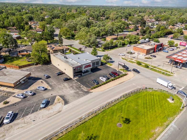 16224 Prince Dr, South Holland, IL for sale - Building Photo - Image 3 of 7