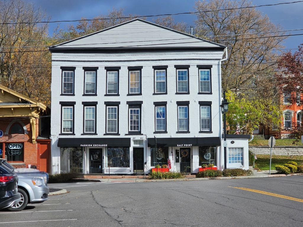 100-104 Brooklea Dr, Fayetteville, NY for sale Building Photo- Image 1 of 6