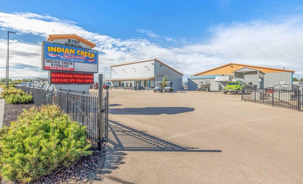 8797 S Meridian Rd, Meridian, ID à vendre - Photo du bâtiment - Image 3 de 10