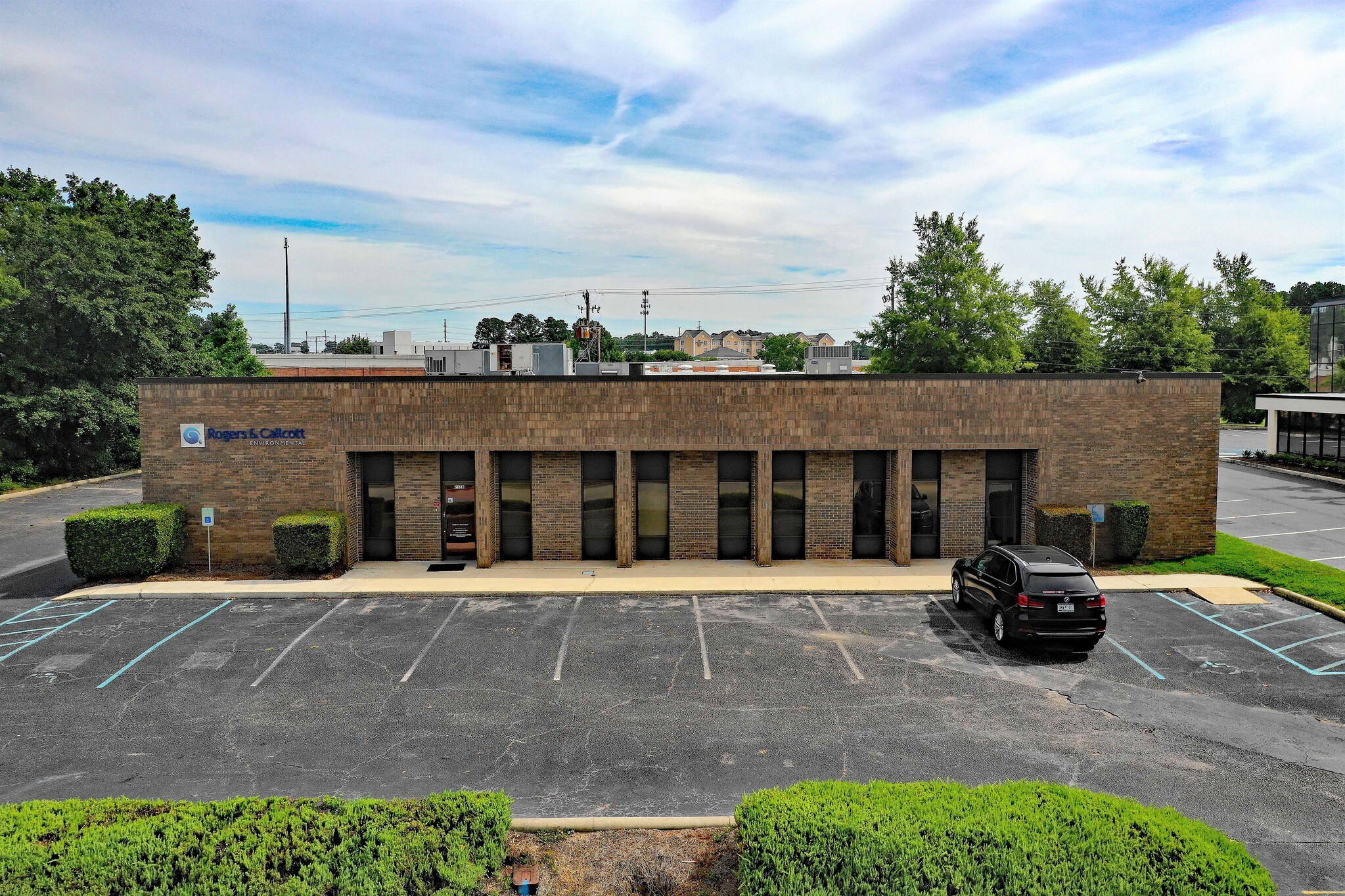 215 Stoneridge Dr, Columbia, SC for sale Building Photo- Image 1 of 2