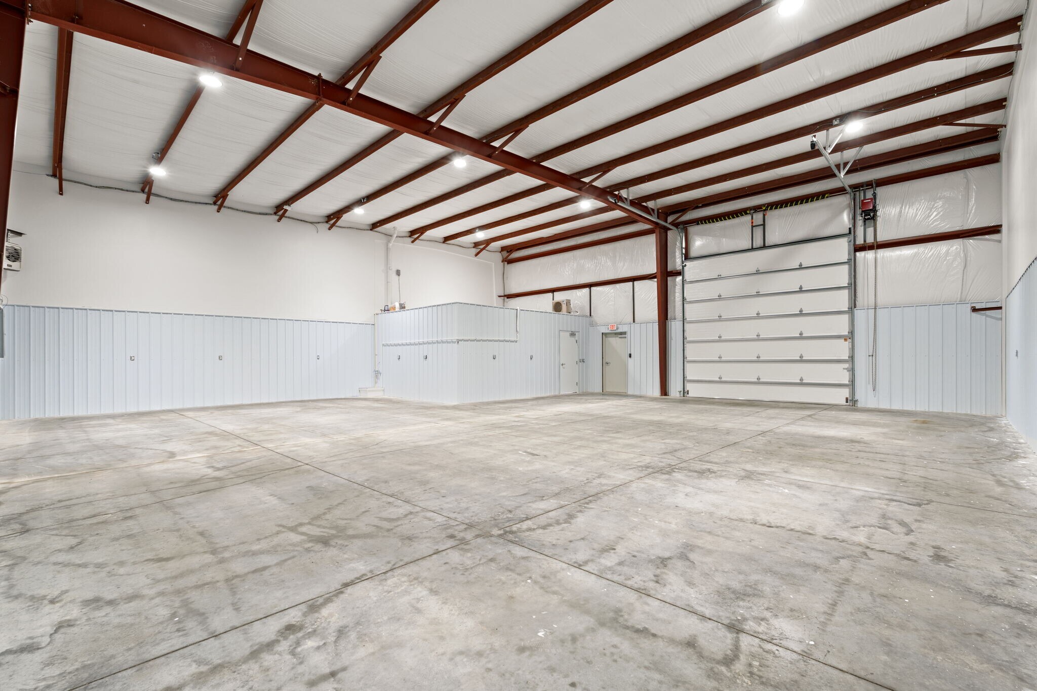 331 1st Avenue, Shepherdsville, KY for lease Primary Photo- Image 1 of 21