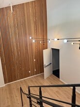 1107 S 8th St, Austin, TX for lease Interior Photo- Image 2 of 6