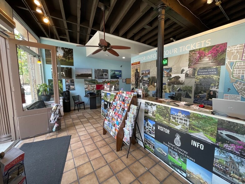 231 Meeting St, Charleston, SC for lease - Building Photo - Image 3 of 17