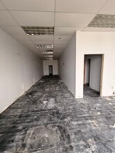 8000-8022 NW 39th Expressway, Bethany, OK à louer Photo intérieure- Image 1 de 2