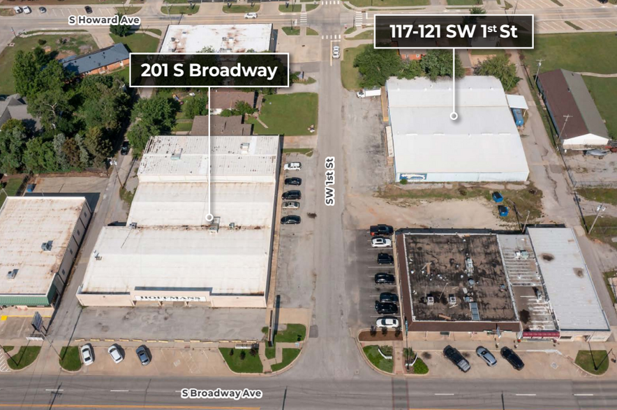 201 S Broadway Ave, Moore, OK for sale - Building Photo - Image 2 of 6